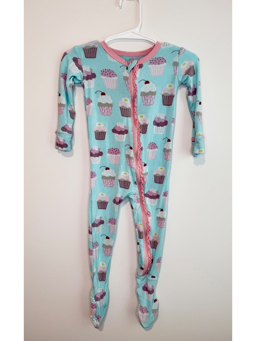 Kickee Pants Footed Pajamas with Cupcake Print 9-12 Months
